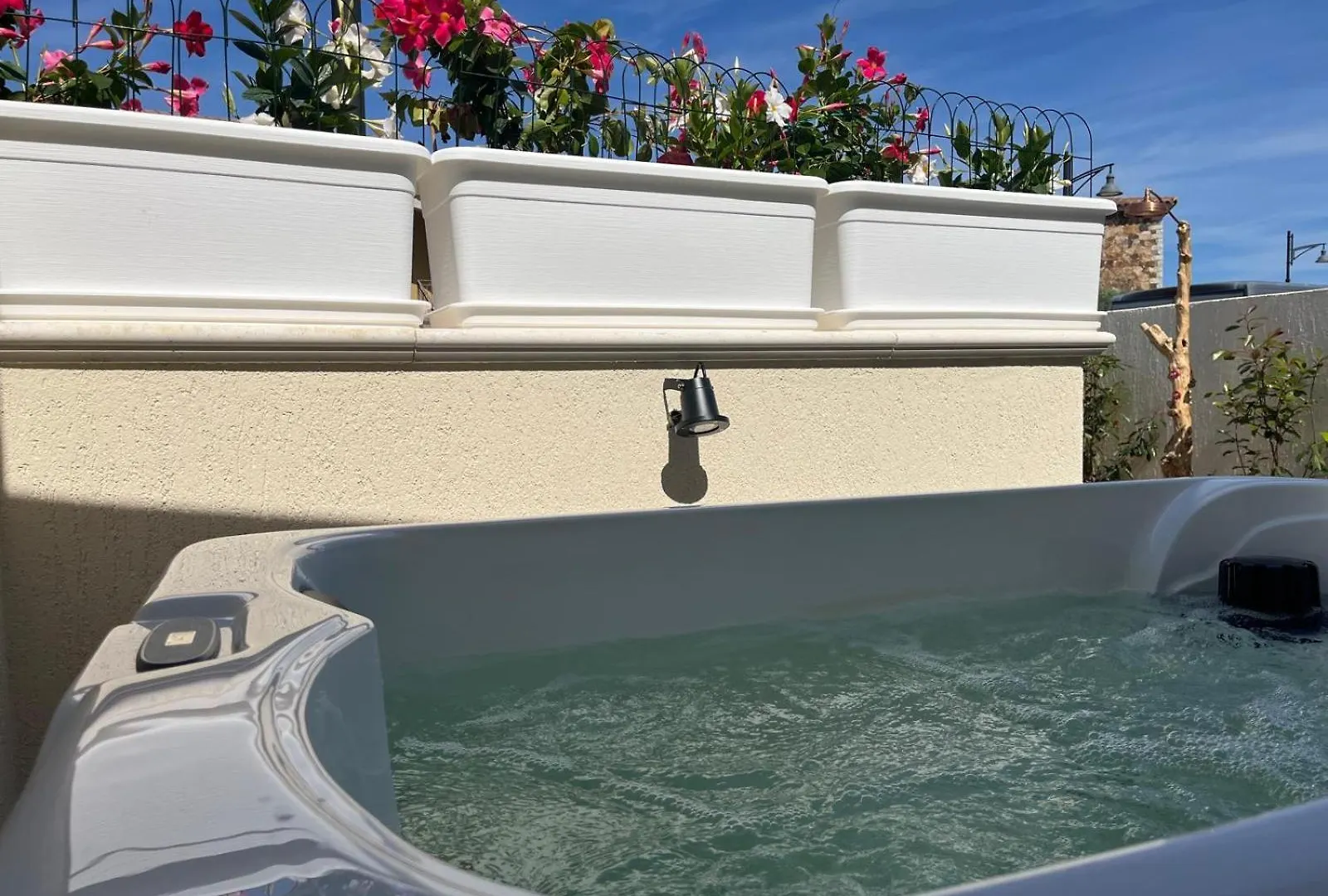 Villa Luxury House & Spa In Baia Turchese Vasca Idromassaggio Riscaldata Con Cromoterapia Murta Maria Italy