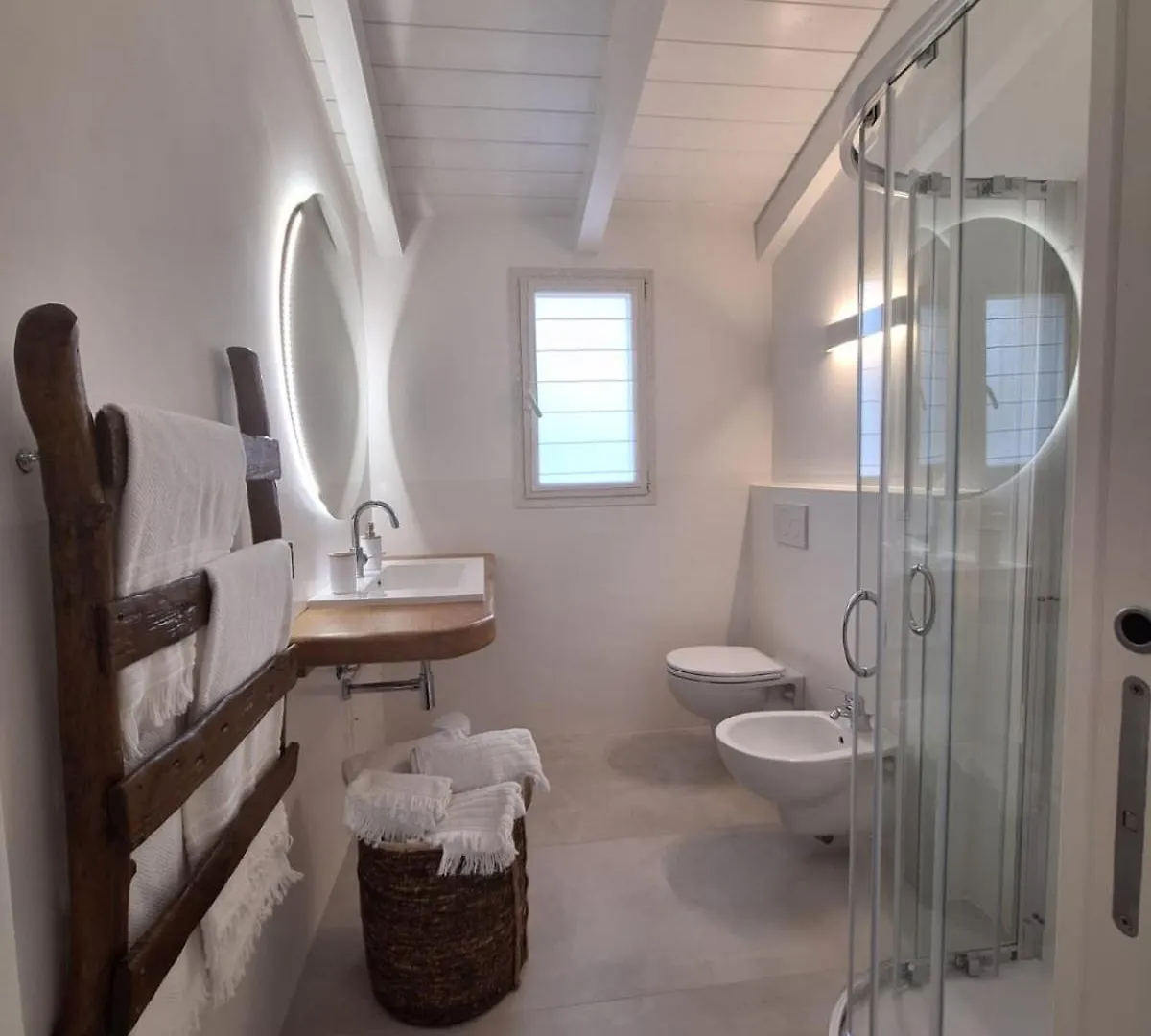 Luxury House & Spa In Baia Turchese Vasca Idromassaggio Riscaldata Con Cromoterapia Murta Maria
